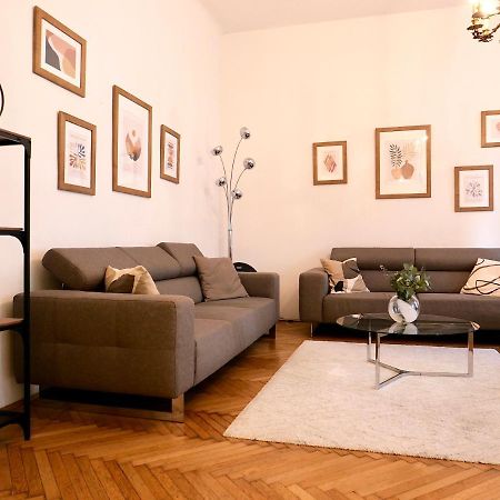 Contemporary City Apartment Vaci Utca بودابست المظهر الخارجي الصورة