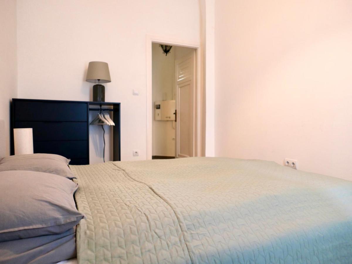 Contemporary City Apartment Vaci Utca بودابست المظهر الخارجي الصورة